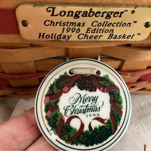 Longaberger Christmas Collection1996. Vntg Holiday Cheer Basket. Ruffled Liner.